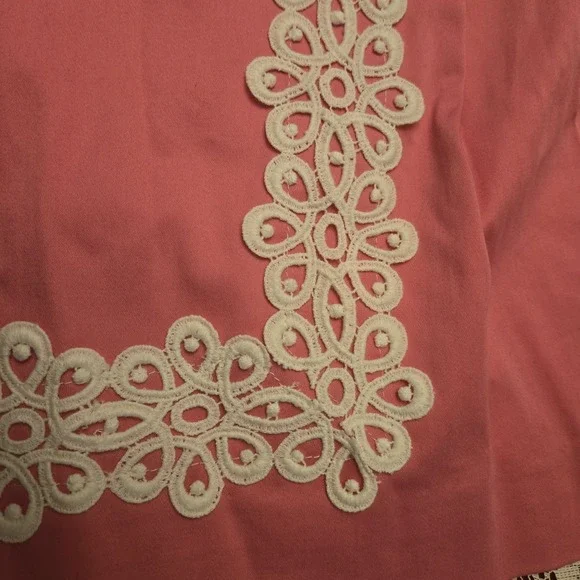 EUC Lilly Pulitzer Sz 0 Pink Betsey Dress Strapless White Lace Embroidery Pleat - Picture 6 of 16